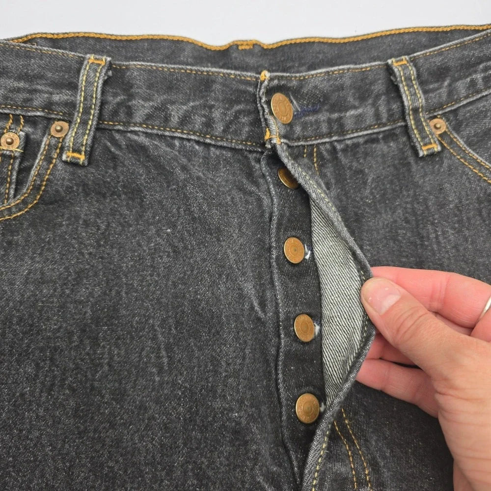 Levis wear these